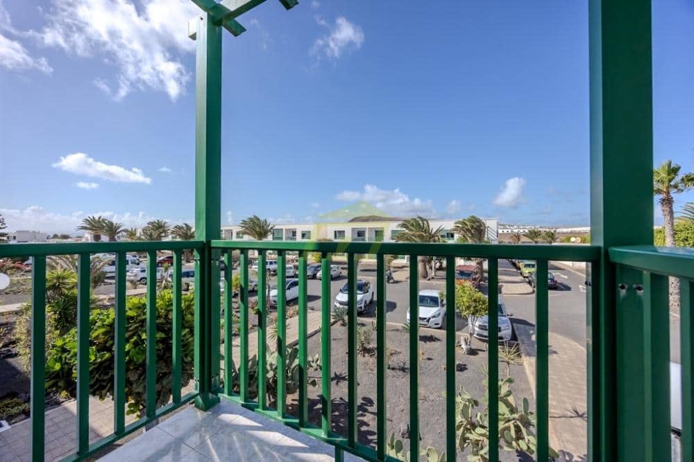 3 bedroom Apartment for sale in Playa Blanca - € 258,000 (Ref: 9581474)