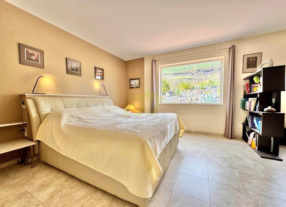 3 bedroom Villa for sale in Haria - € 690,000 (Ref: 9585315)