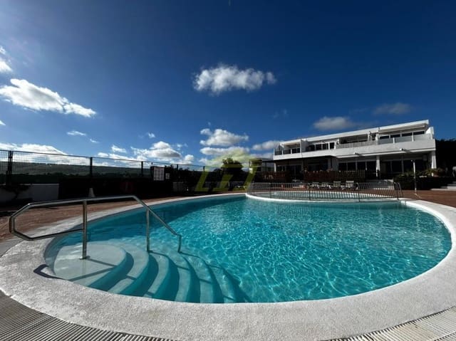 1 Zimmer Apartment zu verkaufen in Costa Teguise, Teguise mit Pool - 210.000 € (Ref: 9594575)