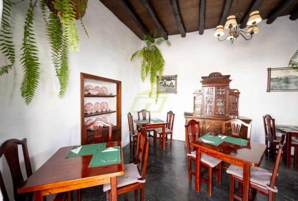 9 sovrum Kommersiell till salu i Yaiza - 3 000 000 € (Ref: 9604547)