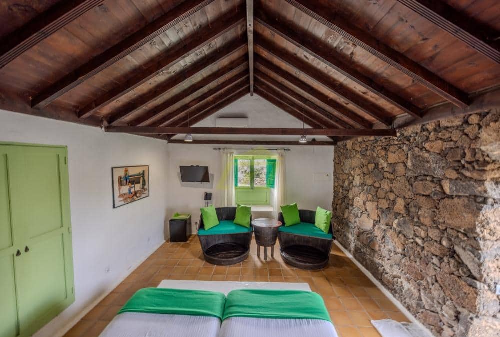 9 sovrum Kommersiell till salu i Yaiza - 3 000 000 € (Ref: 9604547)