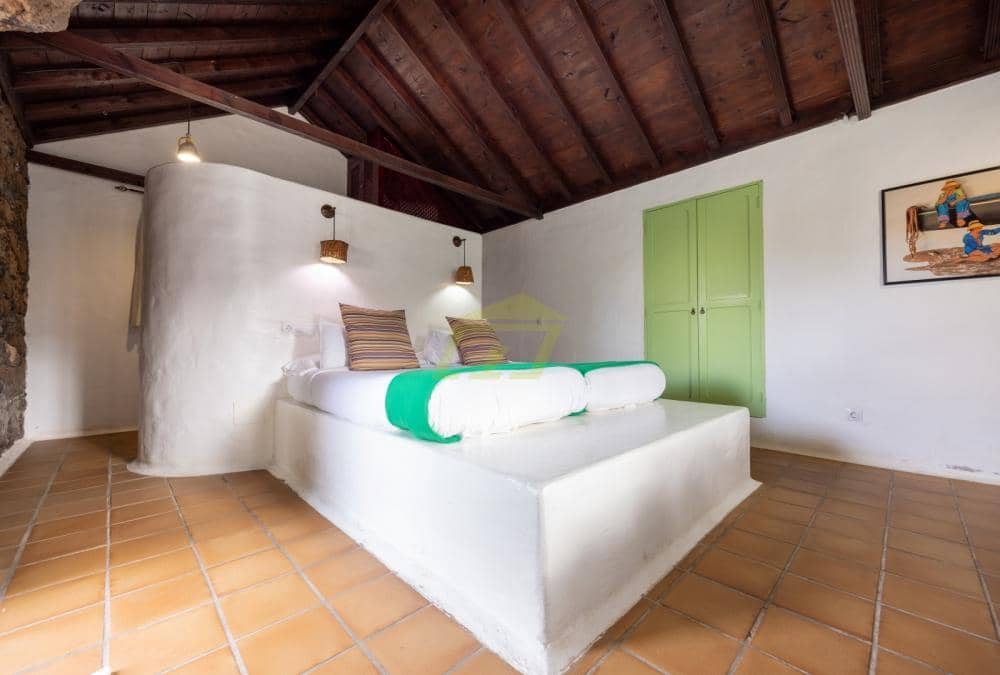 9 sovrum Kommersiell till salu i Yaiza - 3 000 000 € (Ref: 9604547)