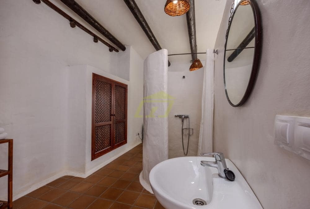 9 sovrum Kommersiell till salu i Yaiza - 3 000 000 € (Ref: 9604547)