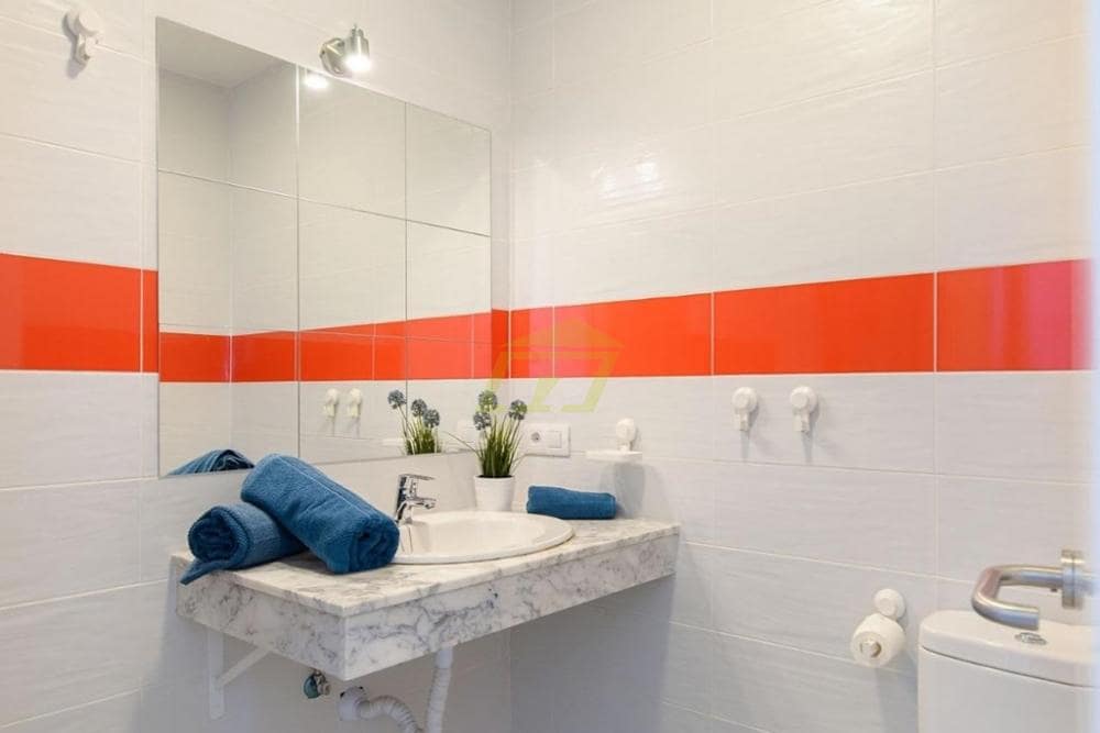 7 sypialnia Willa na sprzedaż w Playa Blanca z basenem - 850 000 € (Ref: 9604548)