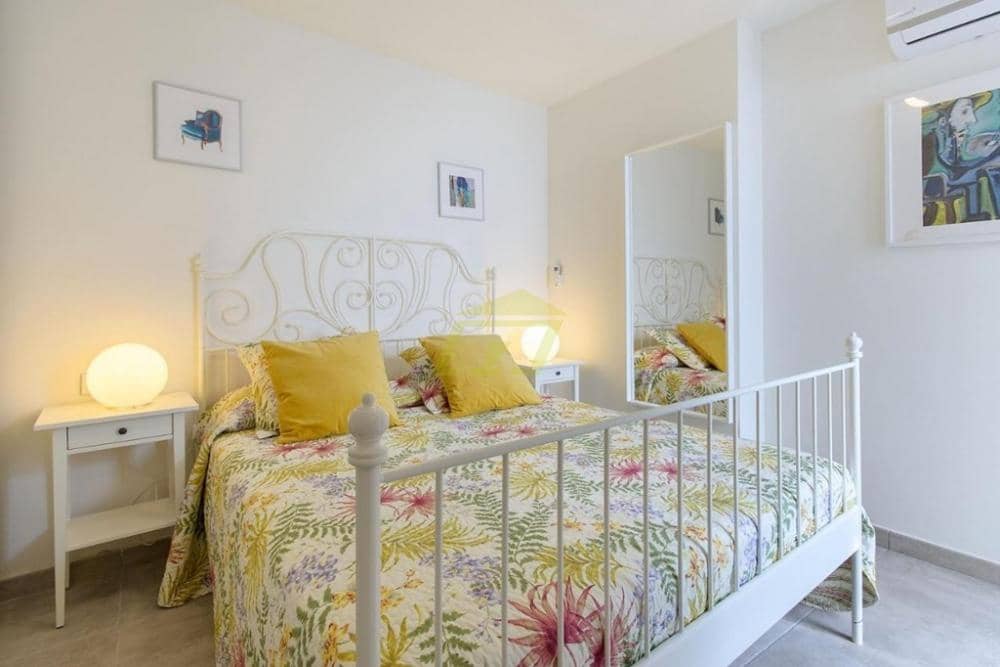 7 sypialnia Willa na sprzedaż w Playa Blanca z basenem - 850 000 € (Ref: 9604548)