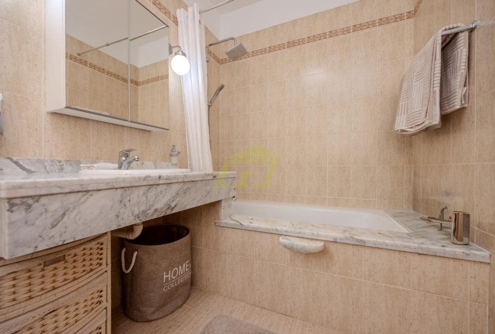 2 bedroom Villa for sale in Playa Blanca - € 279,000 (Ref: 9604549)