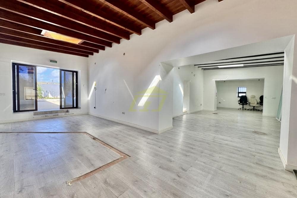 7 soveværelse Villa til salg i Macher - € 635.000 (Ref: 9607144)