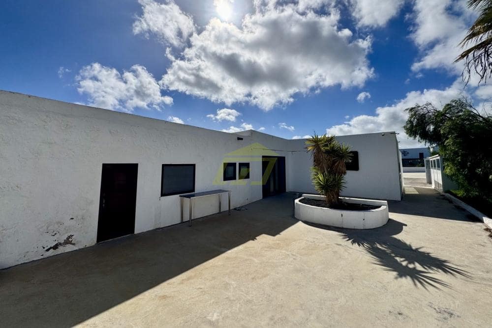 7 soveværelse Villa til salg i Macher - € 635.000 (Ref: 9607144)