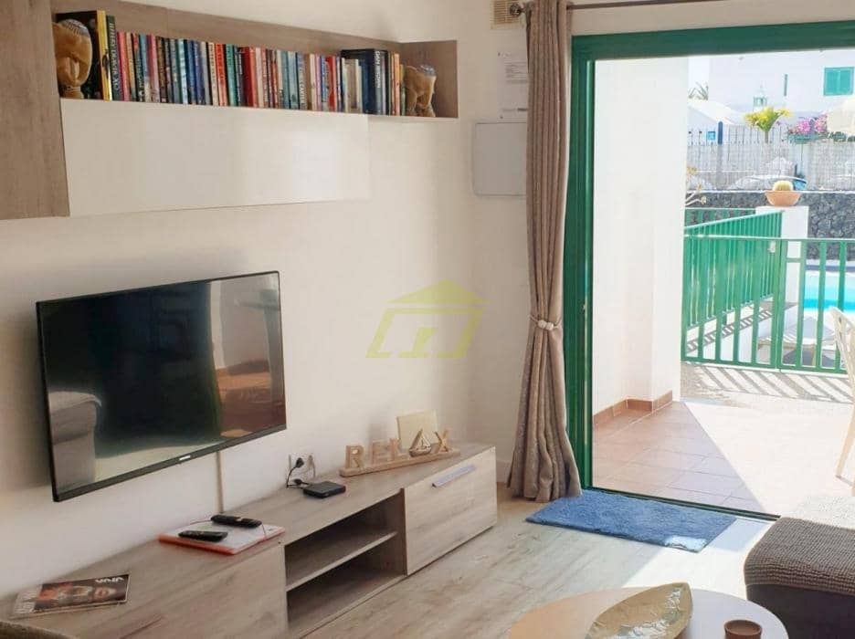 1 quarto Apartamento para venda em Puerto del Carmen com piscina - 235 000 € (Ref: 9627138)