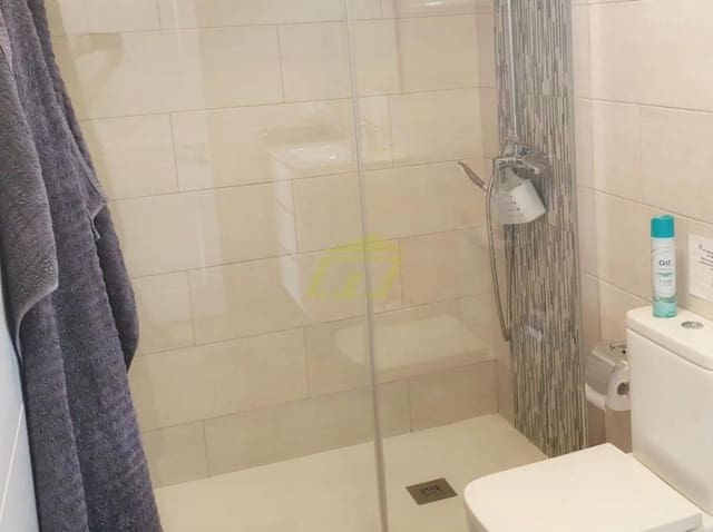 1 quarto Apartamento para venda em Puerto del Carmen, Tías com piscina - 235 000 € (Ref: 9627138)