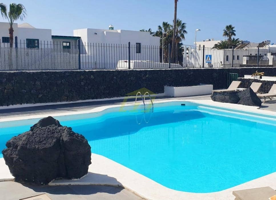 1 quarto Apartamento para venda em Puerto del Carmen com piscina - 235 000 € (Ref: 9627138)