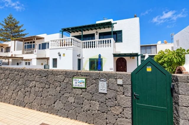 4 makuuhuone Huvila myytävänä paikassa Puerto del Carmen, Tías mukana uima-altaan - 565 000 € (Ref: 9627141)