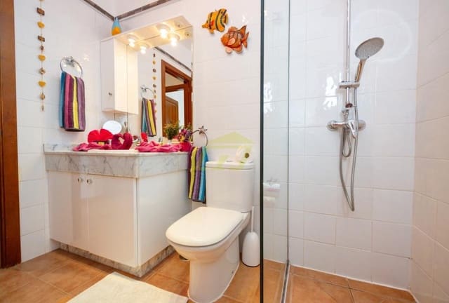 3 soverom Villa til salgs i Playa Blanca, Yaiza med svømmebasseng - € 535 000 (Ref: 9629540)