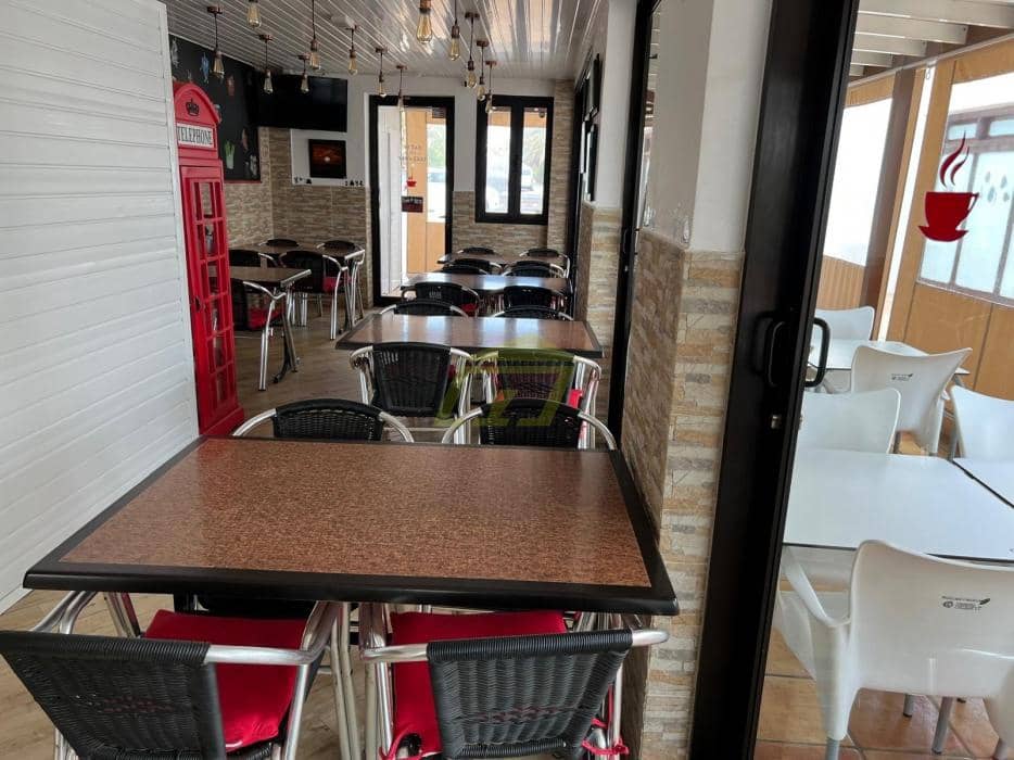 Local Commercial à vendre à Costa Teguise - 260 000 € (Ref: 9633727)