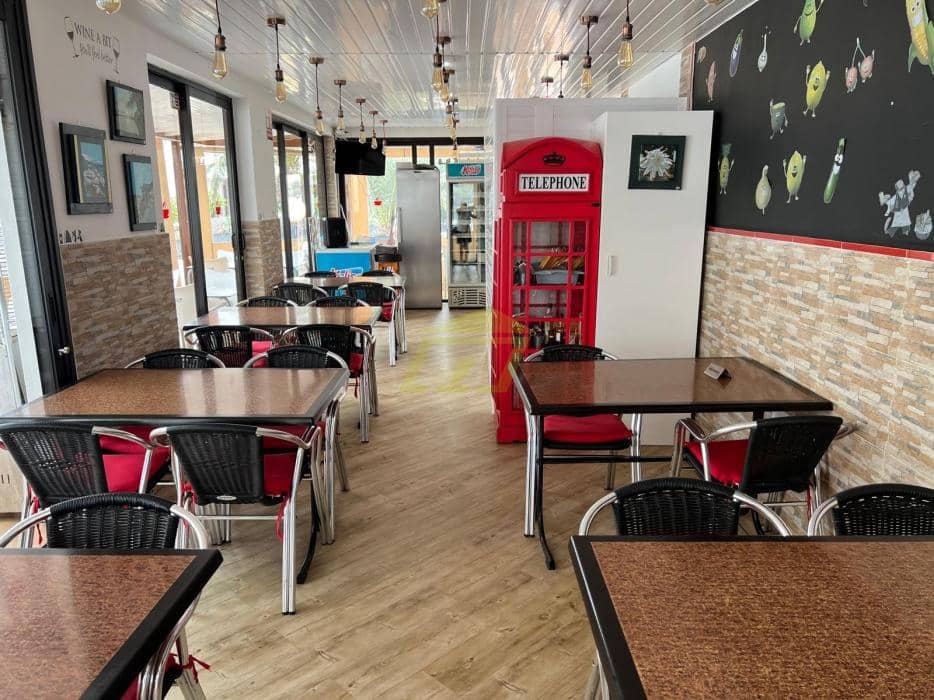 Local Commercial à vendre à Costa Teguise - 260 000 € (Ref: 9633727)