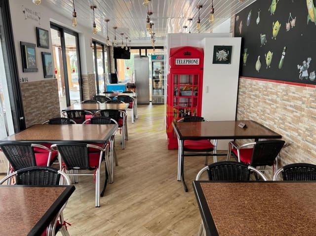 Local Commercial à vendre à Costa Teguise, Teguise - 260 000 € (Ref: 9633727)