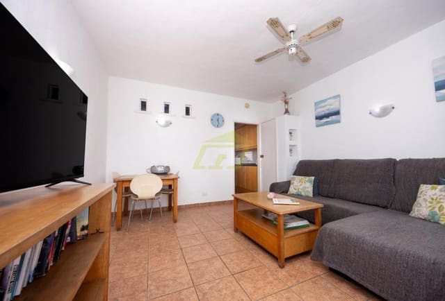 1 bedroom Apartment for sale in Puerto del Carmen, Tías with pool - € 225,000 (Ref: 9633728)