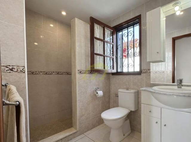 2 camera da letto Appartamento in vendita in Puerto del Carmen, Tías con piscina - 320.000 € (Rif: 9633729)