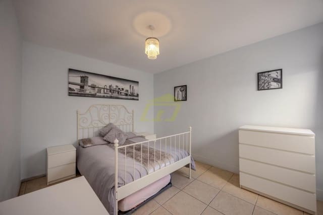 2 soverom Leilighet til salgs i Puerto del Carmen, Tías - € 269 500 (Ref: 9633730)