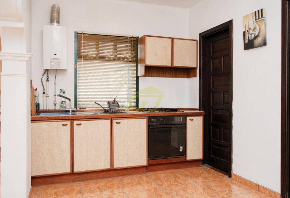 3 chambre Villa/Maison à vendre à Puerto del Carmen - 950 000 € (Ref: 9633732)