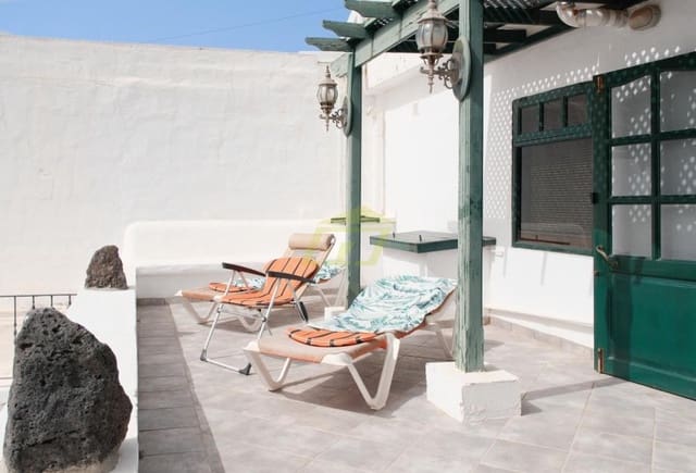 3 chambre Villa/Maison à vendre à Puerto del Carmen, Tías - 950 000 € (Ref: 9633732)