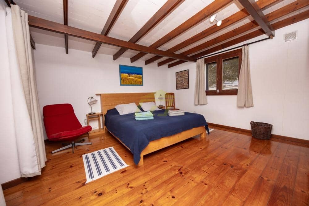 3 soveværelse Bungalow til salg i Tabayesco med swimmingpool garage - € 680.000 (Ref: 9636294)