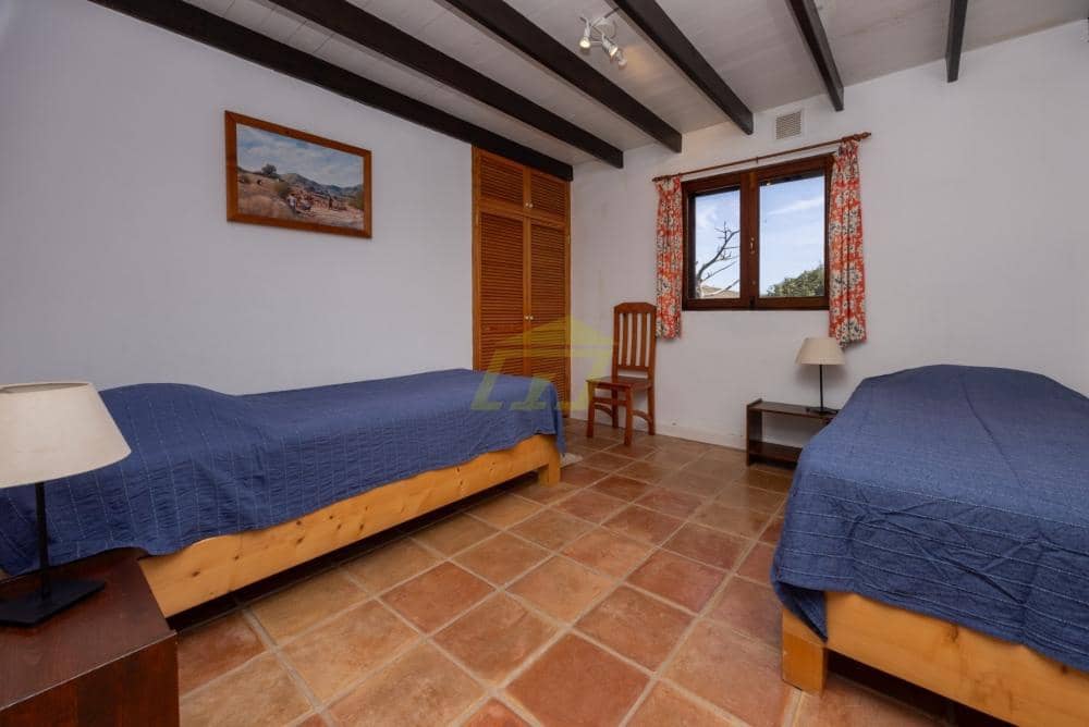 3 soveværelse Bungalow til salg i Tabayesco med swimmingpool garage - € 680.000 (Ref: 9636294)