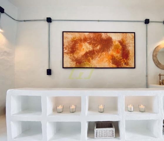 7 soveværelse Hotel til salg i Uga, Yaiza med swimmingpool - € 3.600.000 (Ref: 9636295)