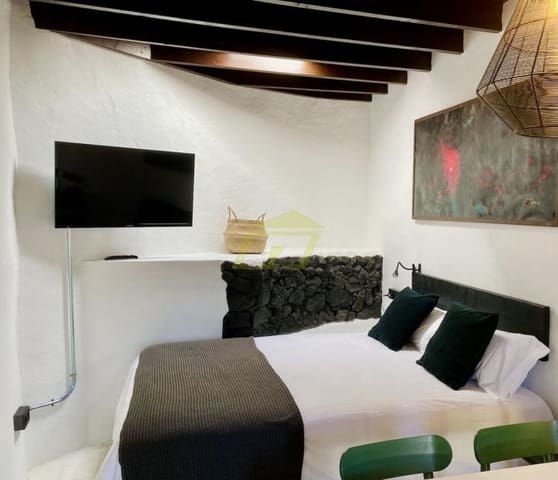 7 soveværelse Hotel til salg i Uga, Yaiza med swimmingpool - € 3.600.000 (Ref: 9636295)