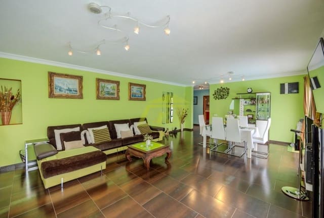 4 chambre Villa/Maison à vendre à Yaiza avec piscine - 650 000 € (Ref: 9658185)