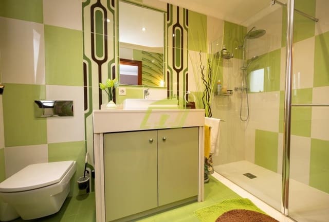 4 chambre Villa/Maison à vendre à Yaiza avec piscine - 650 000 € (Ref: 9658185)