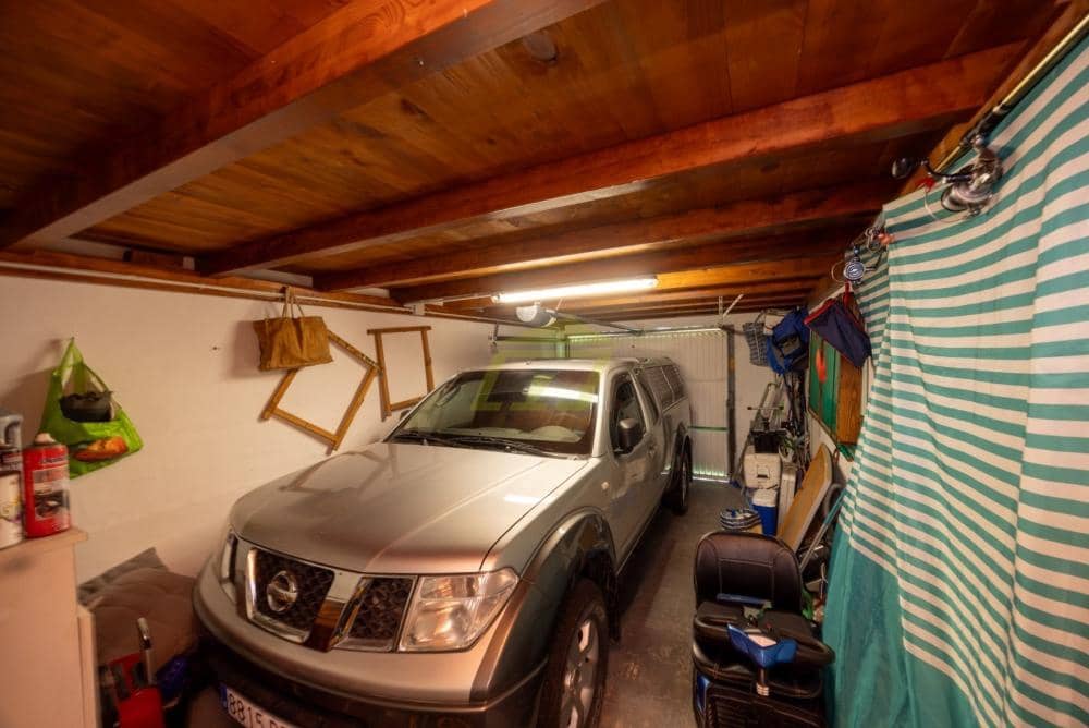 4 slaapkamer Villa te koop in Los Cocoteros met garage - € 460.000 (Ref: 9665783)