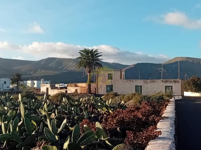 4 chambre Villa/Maison à vendre à Guatiza, Teguise - 650 000 € (Ref: 9669876)