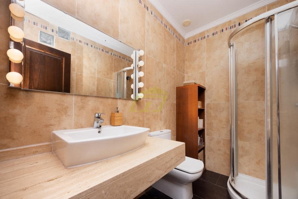 3 quarto Moradia para venda em Uga com piscina - 475 000 € (Ref: 9685976)