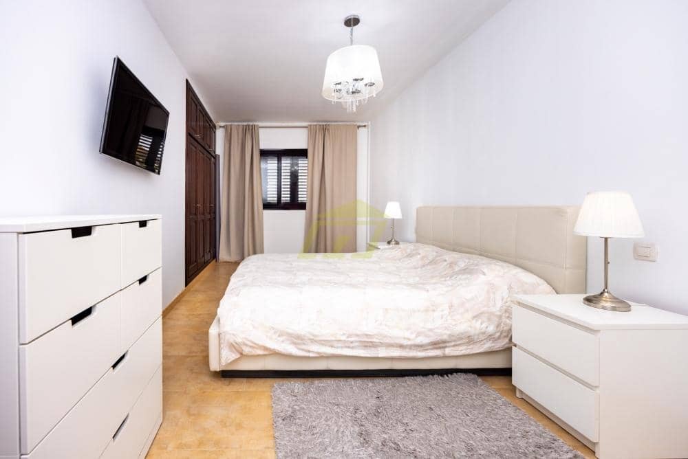 3 quarto Moradia para venda em Uga com piscina - 475 000 € (Ref: 9685976)