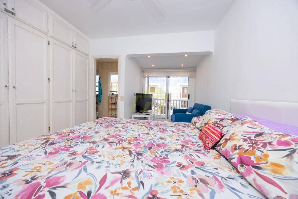 5 Zimmer Villa zu verkaufen in Playa Honda mit Garage - 495.000 € (Ref: 9685978)