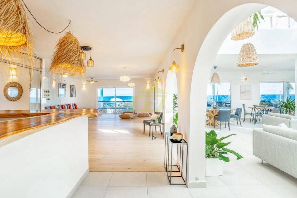 5 soveværelse Hotel til salg i Charco del Palo med swimmingpool - € 2.500.000 (Ref: 9689970)