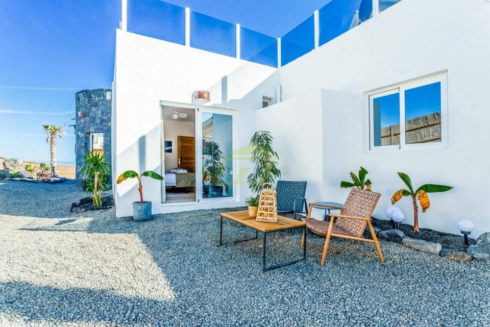 5 soveværelse Hotel til salg i Charco del Palo med swimmingpool - € 2.500.000 (Ref: 9689970)