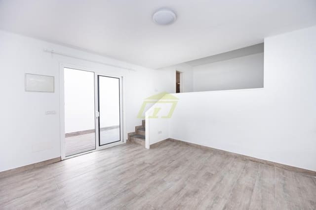 1 Zimmer Apartment zu verkaufen in Puerto del Carmen, Tías mit Pool - 215.000 € (Ref: 9689971)