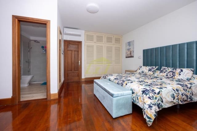 3 soveværelse Lejlighed til salg i Puerto Calero, Yaiza med swimmingpool - € 799.000 (Ref: 9697996)