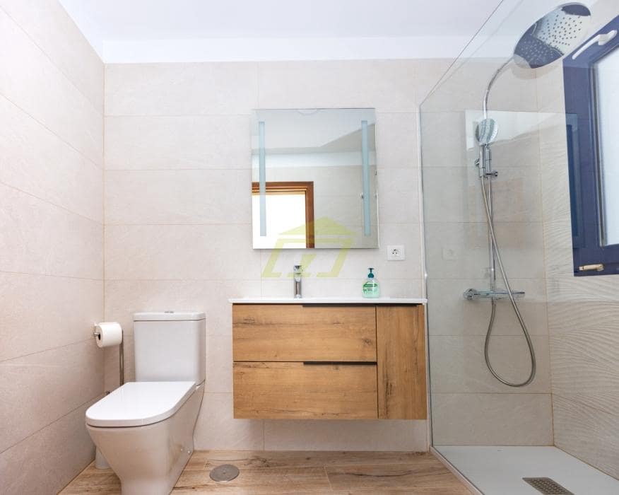 3 bedroom Villa for sale in Puerto Calero with pool - € 799,000 (Ref: 9697996)