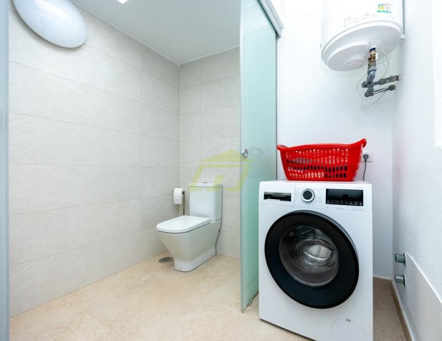 3 bedroom Villa for sale in Puerto Calero with pool - € 799,000 (Ref: 9697996)