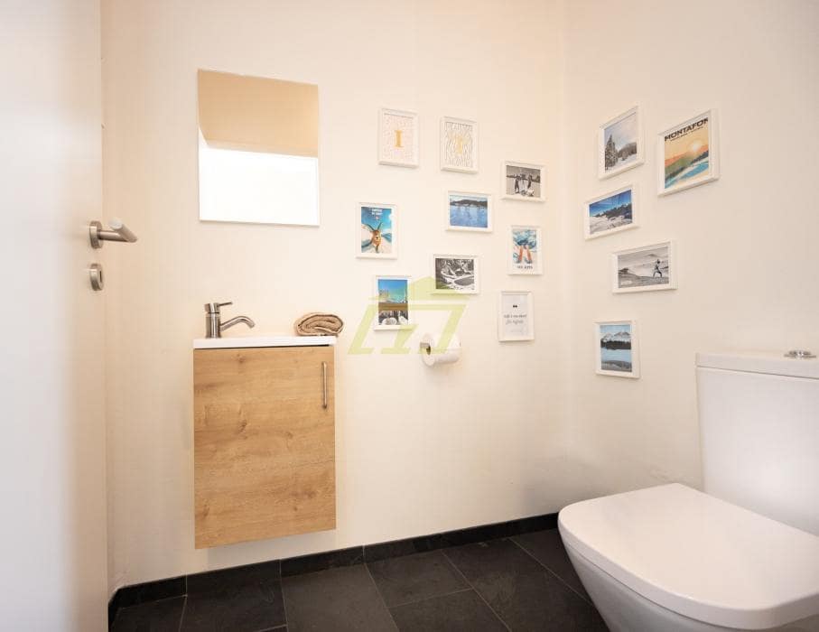 3 bedroom Villa for sale in Costa Teguise - € 738,000 (Ref: 9710981)