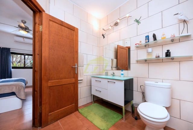 3 camera da letto Villa in vendita in Playa Blanca, Yaiza con piscina garage - 544.000 € (Rif: 9714444)