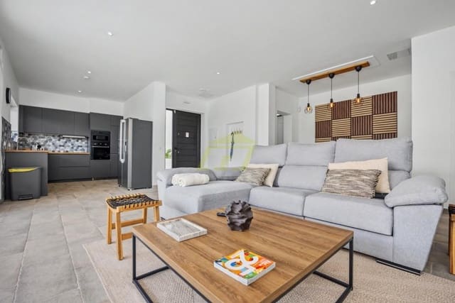 3 chambre Villa/Maison à vendre à Yaiza avec piscine - 1 275 000 € (Ref: 9721037)
