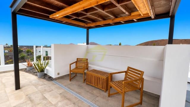 3 chambre Villa/Maison à vendre à Yaiza avec piscine - 1 275 000 € (Ref: 9721037)