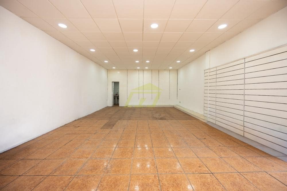 Local Commercial à vendre à Costa Teguise - 200 000 € (Ref: 9731629)