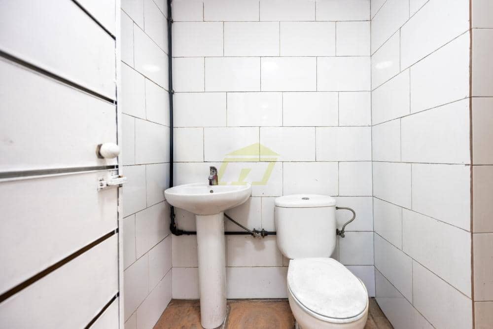 Local Commercial à vendre à Costa Teguise - 200 000 € (Ref: 9731629)