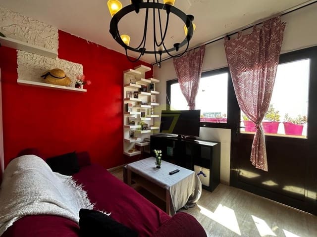 2 chambre Appartement à vendre à Arrecife - 199 000 € (Ref: 9737873)