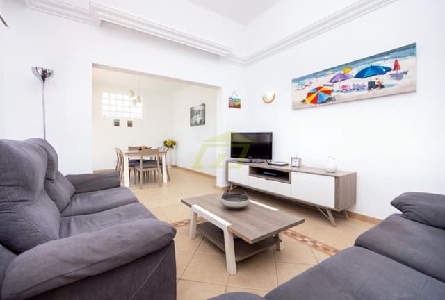 3 camera da letto Villa in vendita in Playa Blanca, Yaiza con piscina - 499.000 € (Rif: 9747548)